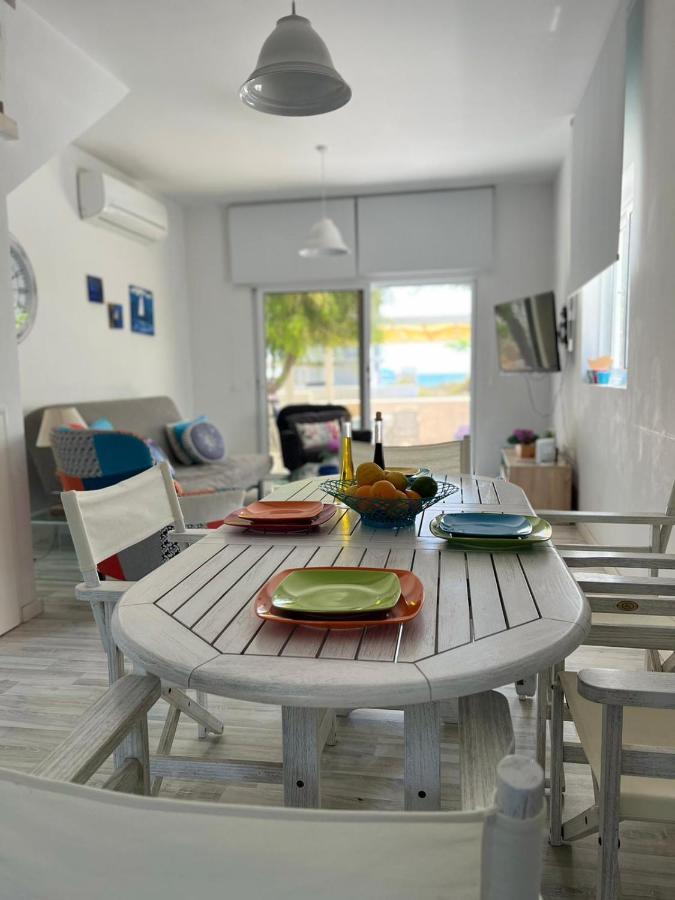 Cozy Beach House Pervolia Exterior foto