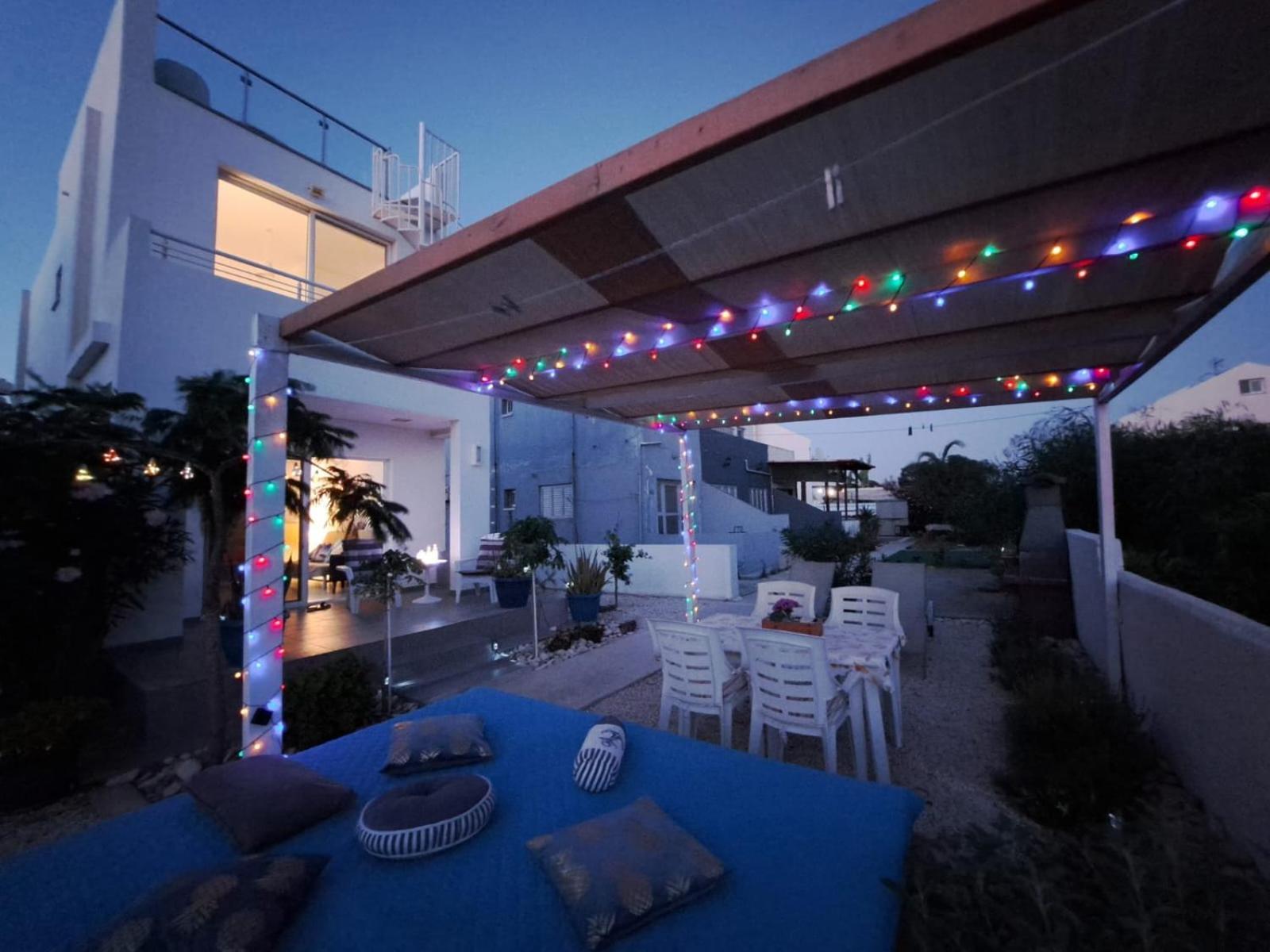 Cozy Beach House Pervolia Exterior foto