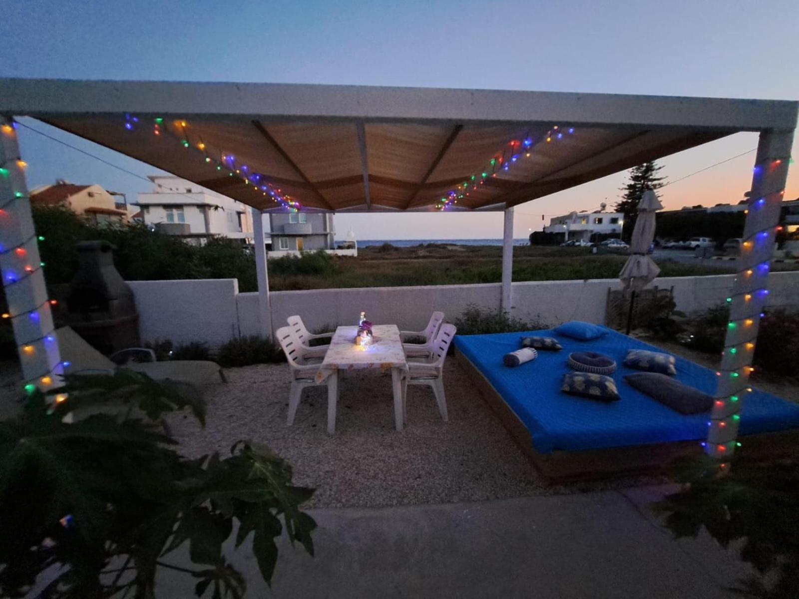 Cozy Beach House Pervolia Exterior foto