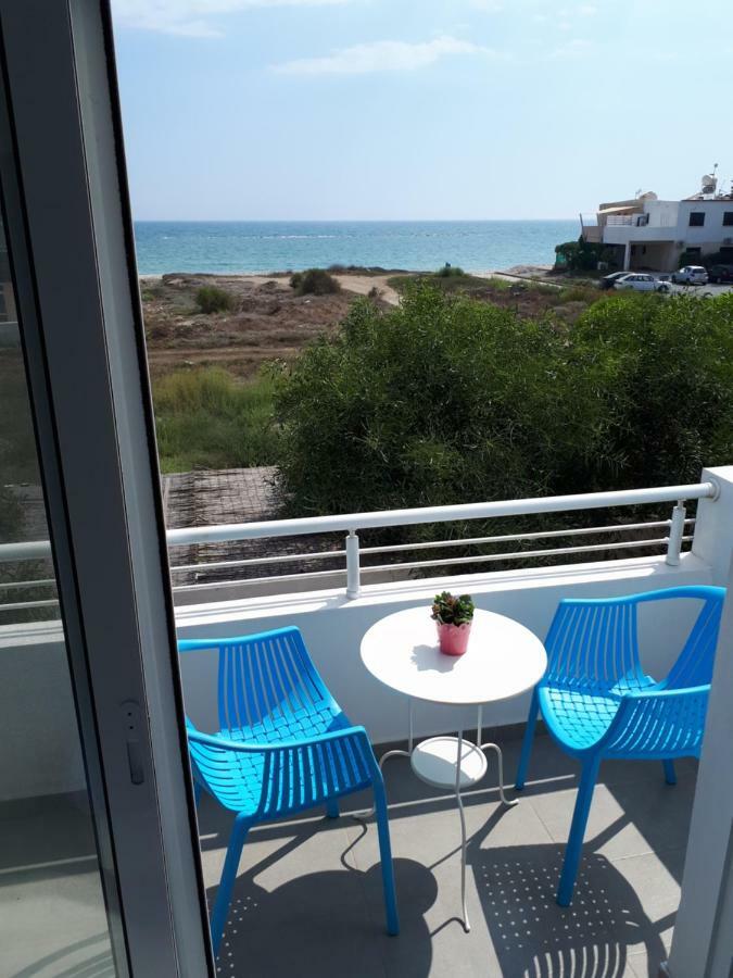Cozy Beach House Pervolia Exterior foto