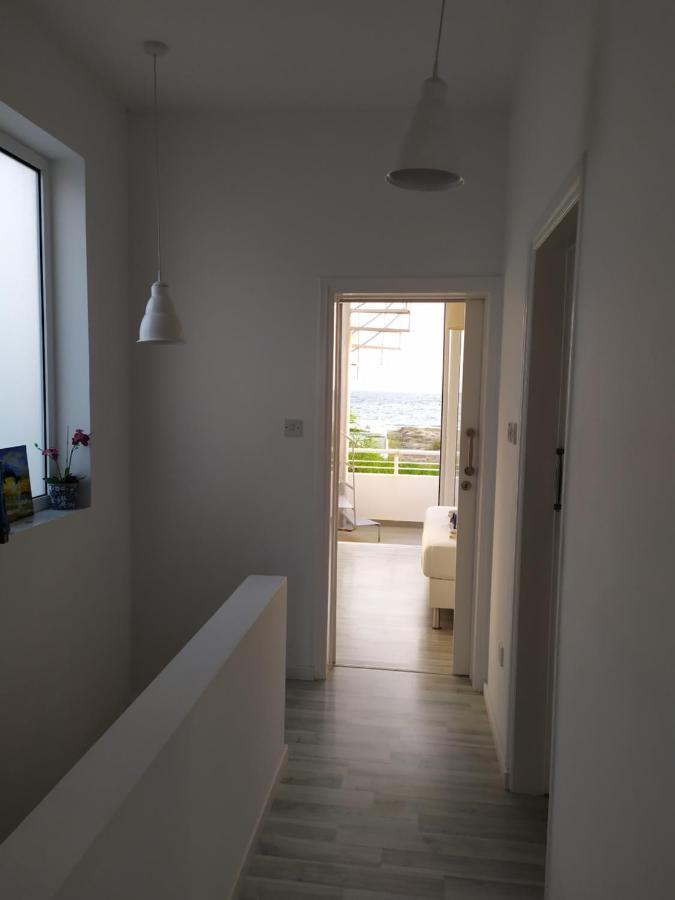 Cozy Beach House Pervolia Exterior foto